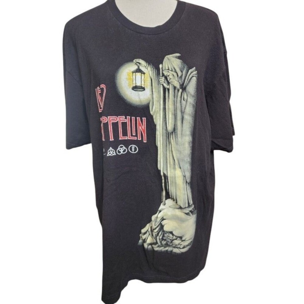 Led Zeppelin 'Hermit' Black Band Tee Size Large Rock Music Icon